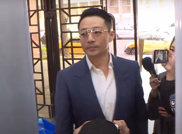 大S慌了?陸續派親友發聲轉移,絕口不提寄禮物一事,被張蘭內涵