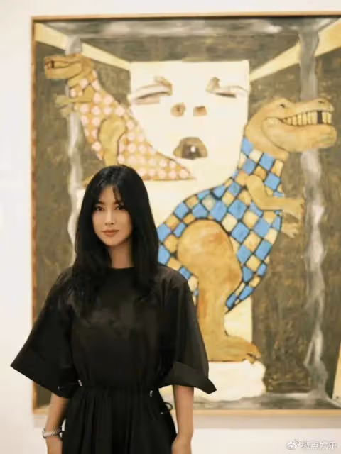 京圈公主朱珠,一出生便是公主命,甩掉法拉利總裁卻嫁給「老賴」