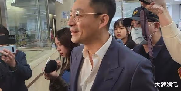 十年婚姻!大S聲明痛揭「汪小菲家暴」:懷孕被你推倒在地