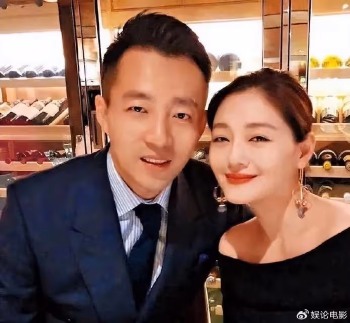 大S發聲,前夫出軌在先,孕期對她家暴,付出太多將不再回應