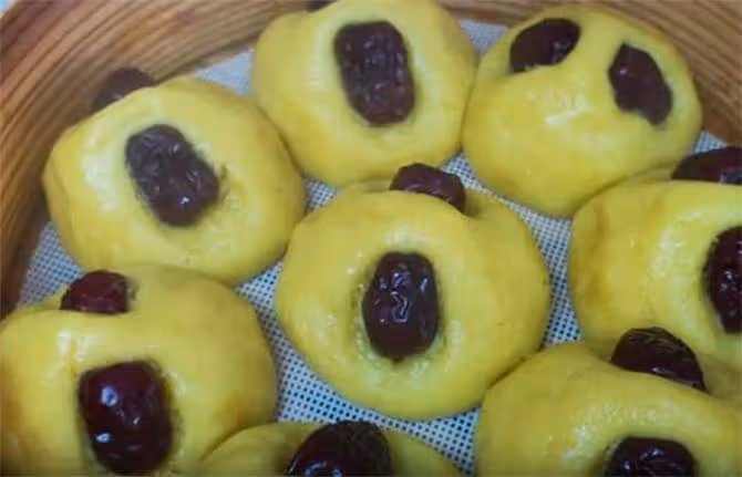 一碗玉米面,2碗黃米麵,教你黃米麵棗饃,鬆軟粘糯,做法簡單