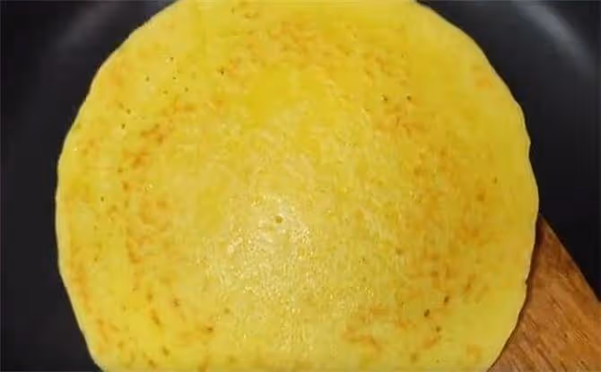 一碗玉米面,不用油,不用糖,10分鐘就可以搞定的早餐玉米鬆餅