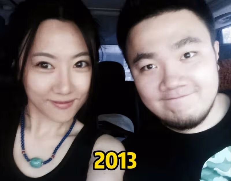 巴圖夫婦慶相戀十周年，絕美婚紗照首曝光，宋丹丹懷抱倆孫笑開懷