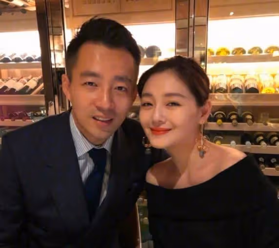大S回應了！汪小菲婚內出軌，孕期被推倒，10年婚姻二死一重傷