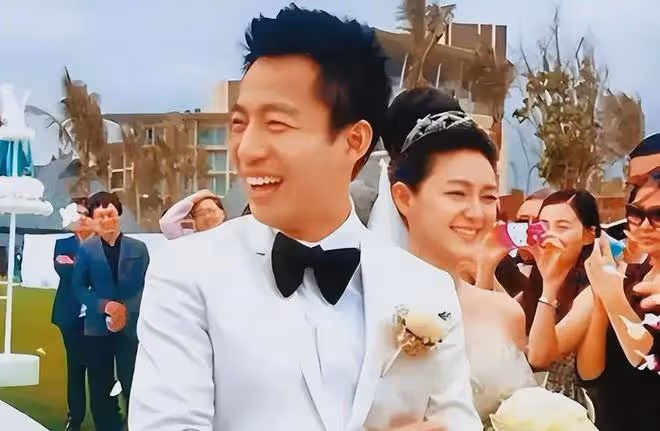 大S回應了!汪小菲婚內出軌,孕期被推倒,10年婚姻二死一重傷