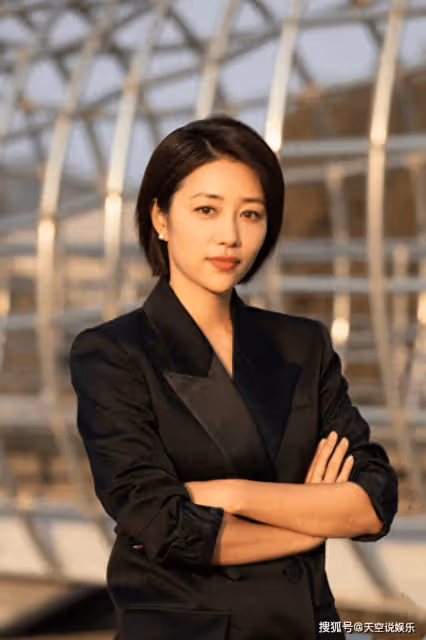 張齡心:堅持不婚不育18年,退休就去養老院,如今她反被自己打臉