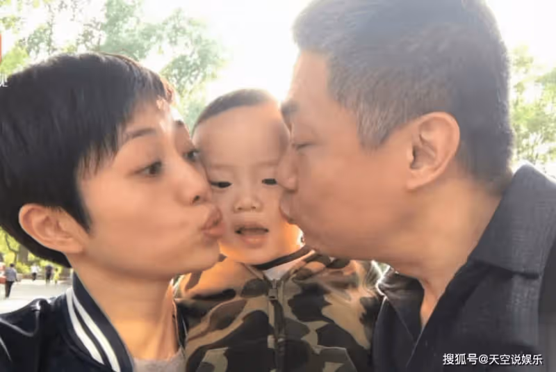 張齡心:堅持不婚不育18年,退休就去養老院,如今她反被自己打臉
