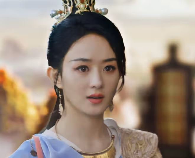 《與鳳行》沈璃是妖獸王之女,墨方身份更尊貴,是魔尊六冥之子?