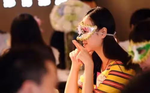 妻子5年未育,忍痛與丈夫離婚,醫生檢查後問:何時上的節育環