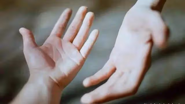 岳父提出88萬高價彩禮,男子傷心離開另娶,一年後岳父來電求和