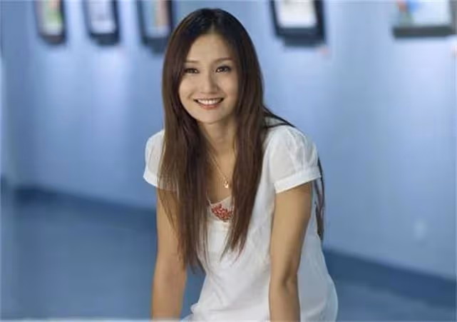 一手好牌的牛萌萌,搞砸的不只是愛情和事業,還有自己的人生