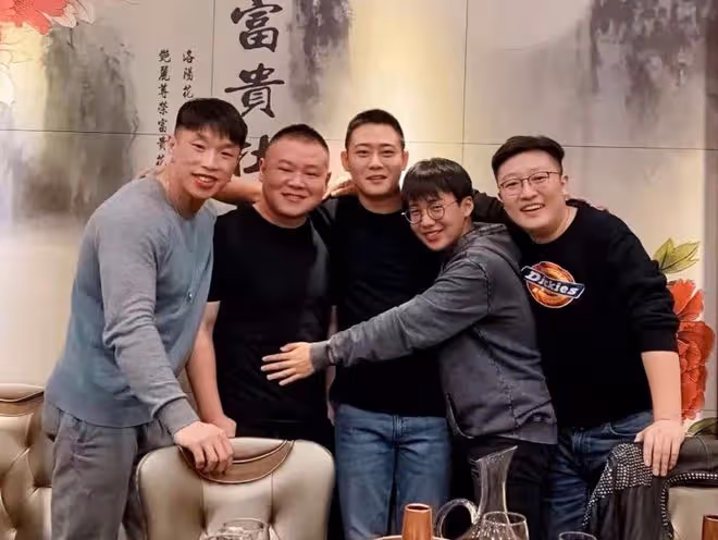 3月21日,郭德綱,又驚現大動作!