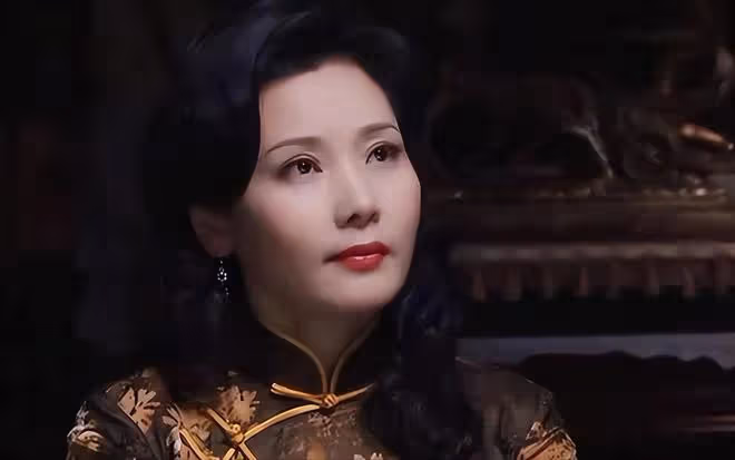 何賽飛打代拍，全橫店的代拍都收到消息了，老戲骨展現女王風範！