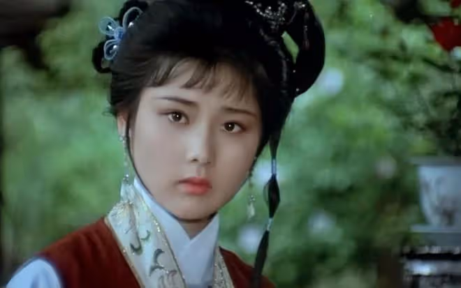 何賽飛打代拍，全橫店的代拍都收到消息了，老戲骨展現女王風範！