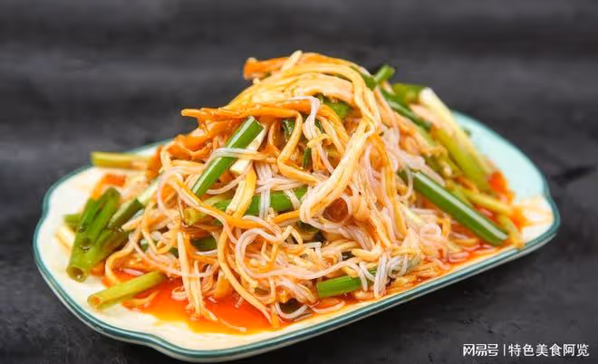 清爽爽口,營養美味的涼拌金針菇,讓你夏日食慾振奮!