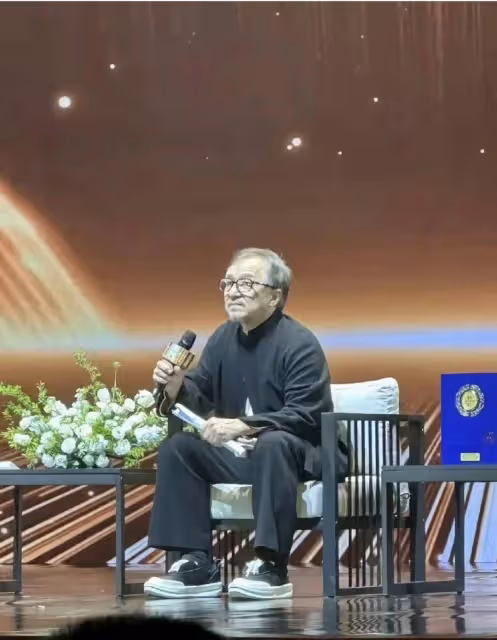 成龍近態引爭議!洪金寶霸氣維護成龍:說老的人根本就沒有機會老