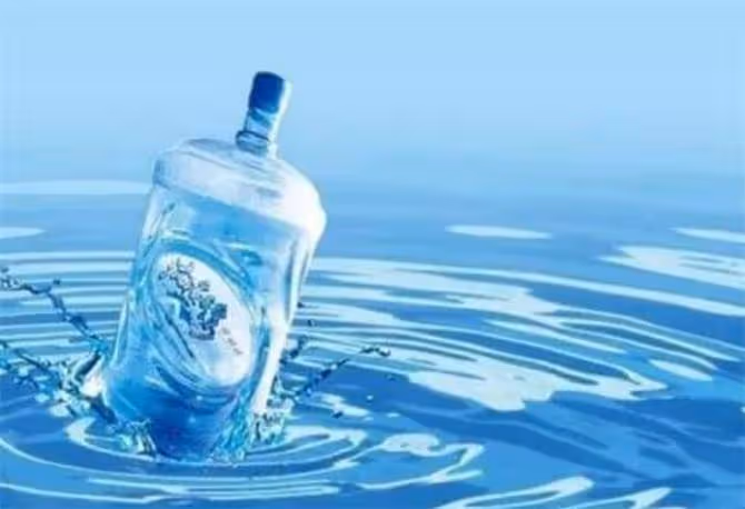什麼桶裝水比較好?如何挑選桶裝礦泉水?專家教你從這兩方面看