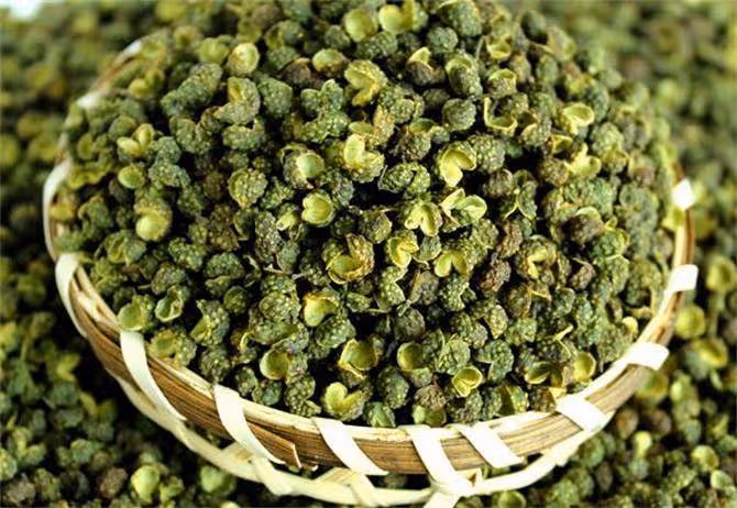藤椒是麻還是辣?花椒、麻椒和藤椒,三者各有什麼味道?