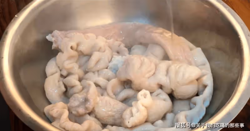 洗肥腸原來這麼簡單,不用鹼不用醋,10分鐘清爽乾淨,沒有腥臭味