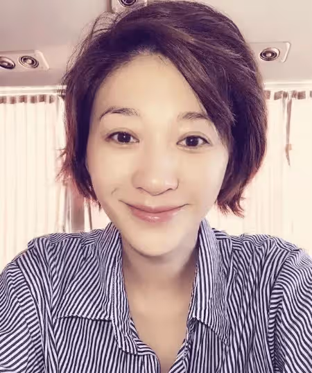 娛樂圈公認的十位素顏美女，李沁僅排最後，第一名驚為天人