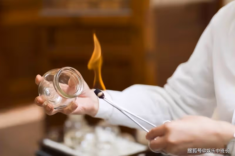 遼寧男子吃蛇竟然變「蛇人」,身上長出鱗片,蛇肉究竟能不能吃?