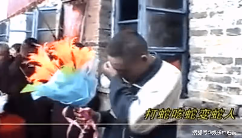 遼寧男子吃蛇竟然變「蛇人」,身上長出鱗片,蛇肉究竟能不能吃?