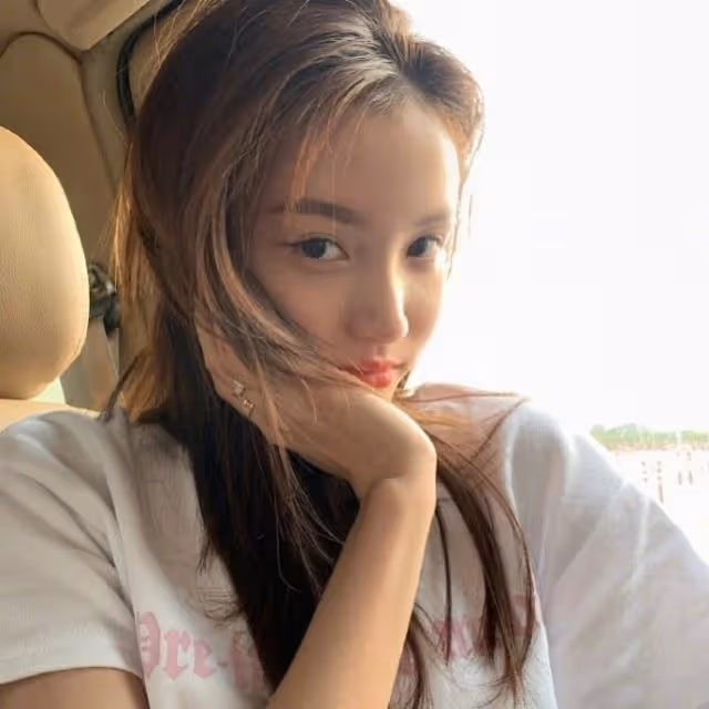 林小宅發文宣布與男友分手：感情中的女強男弱，應該如何平衡