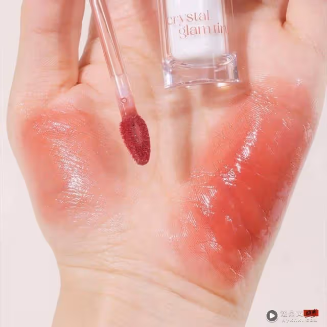 Beauty潮品文/持久「水光唇畫法」教學!