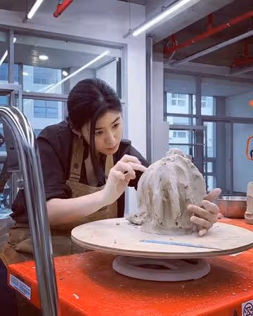 「最美總理」鄭恩彩認愛! 熱戀《我獨自生活》180cm美大型男