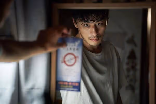 真人版《寄生獸》4／5開播！驚悚預告曝光　作者贊：有尊重原著
