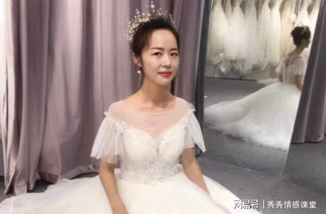 朋友結婚,我隨禮1000,晚上收到朋友簡訊說斷交,1000少嗎?