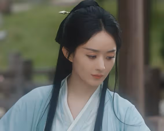 《與鳳行》出圈理由:董潔的演技,黃羿的臉蛋,趙麗穎的衣品