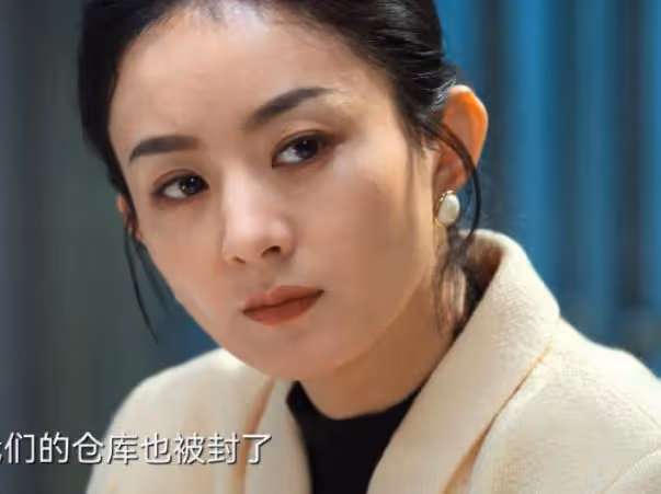 同樣是趙麗穎演的吻戲,《與鳳行》和《風吹半夏》差距咋那麼大呢