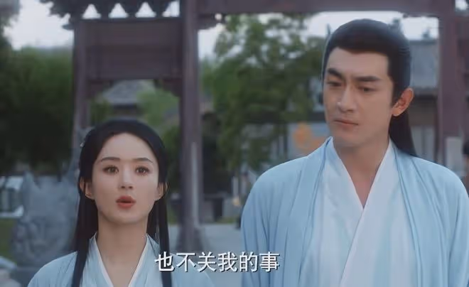同樣是趙麗穎演的吻戲,《與鳳行》和《風吹半夏》差距咋那麼大呢