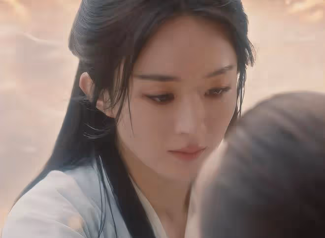 同樣是趙麗穎演的吻戲,《與鳳行》和《風吹半夏》差距咋那麼大呢