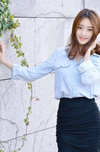 被開除的女同事，得到了52萬的賠償，3個月後公司求她回去工作