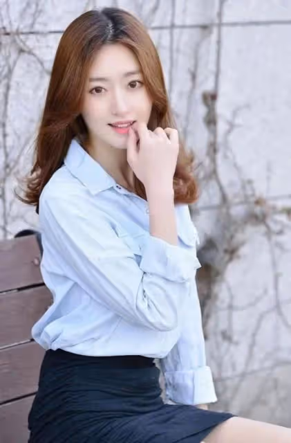 被開除的女同事，得到了52萬的賠償，3個月後公司求她回去工作