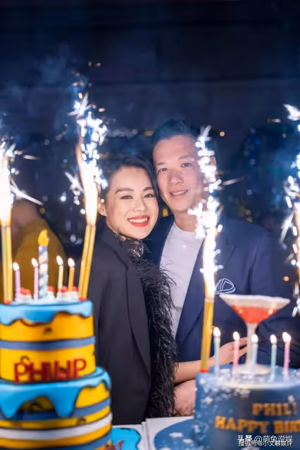 李乘德48歲生日,胡杏兒曬夫妻合照為其慶生,她甜抱老公一臉幸福