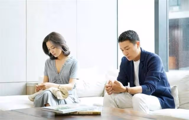 AA制生活,我把婚前房子賣了,才發現有些人不值得