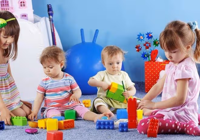 情緒穩定是最好的教育，5歲孩子亂丟玩具，媽媽的做法太贊了