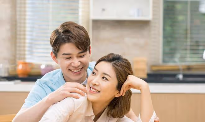 25歲男士坦言：娶一個比自己大10歲的女人，我的婚姻很幸福