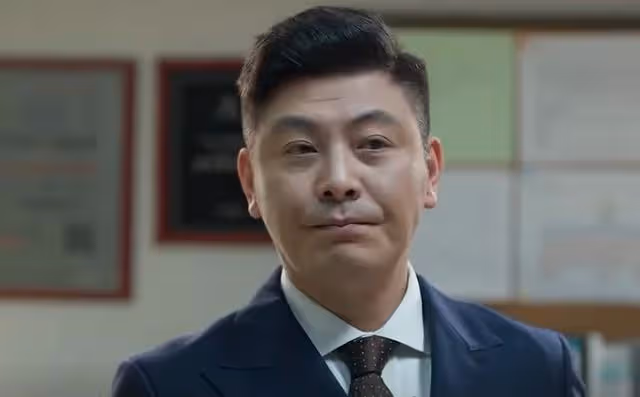 歡樂頌5：朱喆榮升總監，何憫鴻一句話輕鬆毀掉，余初暉當眾手撕