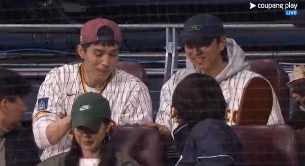 顏值爆表!玄彬、孫藝真看MLB「背後坐孔劉李棟旭」 網友暴動了
