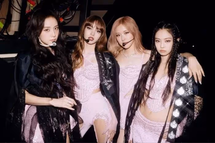 BLACKPINK續約金額高達400億韓元，韓網友表示，沒見過這麼高的