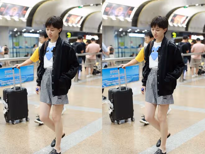 焦俊艷穿格紋褲太少女,「奶油肌」白到反光,還以為是未成年