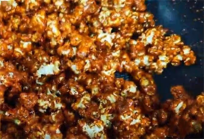 一碗糖，一勺小蘇打，家庭自製焦糖爆米花，2分鐘出一大鍋