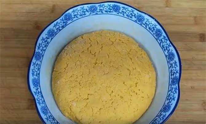 玉米面這樣做太好吃了，鬆軟香甜，孩子一頓吃5個，比蛋糕都好吃