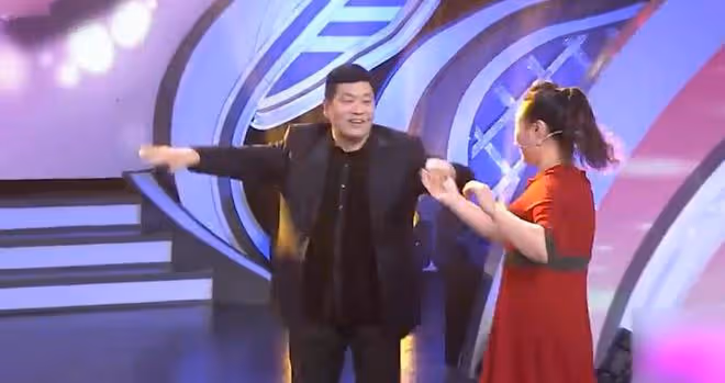 49歲大姐相親，想讓大叔去她家住，大叔也一見鍾情，直呼滿足要求