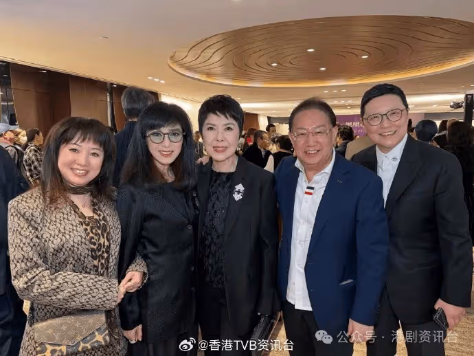 鄭嘉穎佘詩曼同場!還有一位TVB實力派演員兼歌手罕有露面