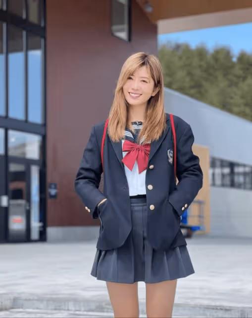27歲TVB小花曝光女兒正面萌樣！曬與老公合照！激動：晚晚給我按摩